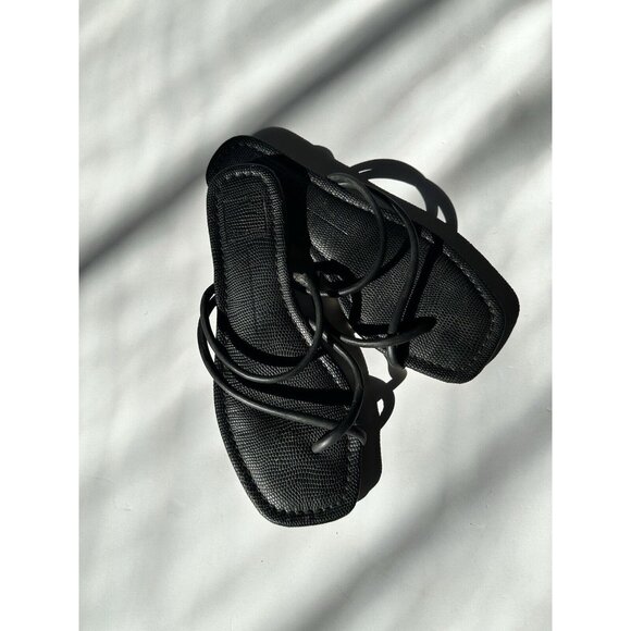 Dolce Vita Leanna Sandal Black Flats Minimal - Picture 3 of 5